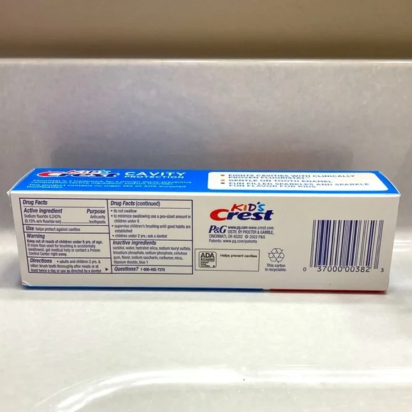 Toothpaste - Picture 3 of 3